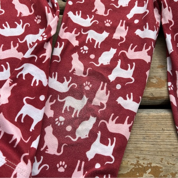 Bumblito 2 Piece Matching Leggings and Short Sleeve Cat Print Top - Size 5/6 - Picture 4 of 5